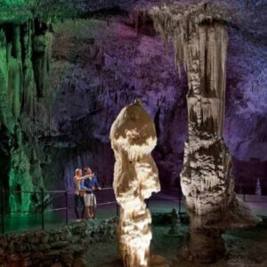 Escursione alle Grotte di Postumia e al Castel Lueghi