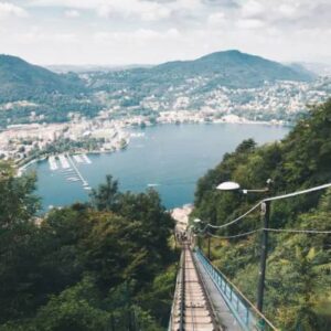 Tour del Lago di Como e di Brunate