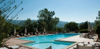 Agriturismo con piscina a Capolona, Arezzo