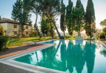 Agriturismo con piscina a Buonconvento, Siena