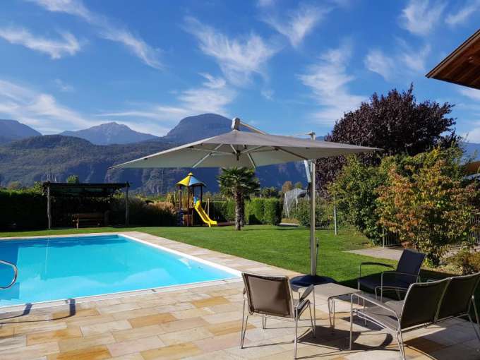 Agriturismo con piscina a Vilpiano, Bolzano